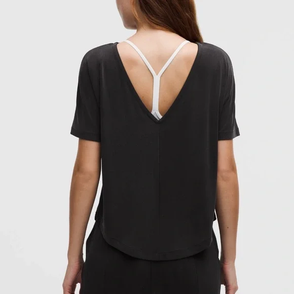 lululemon Black Drapey Softstreme Boatneck Short Sleeve Top NWT! - Picture 2 of 13